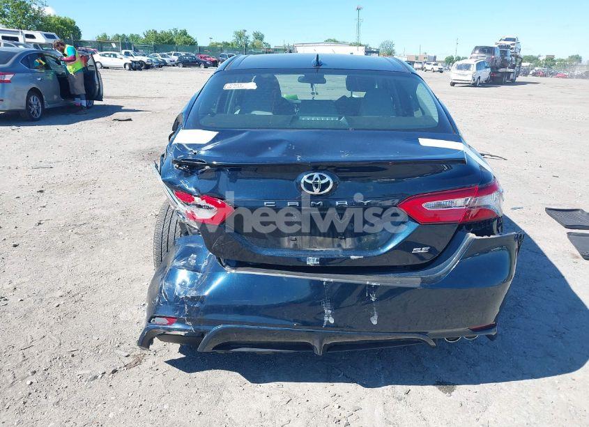 Photo 16 of 2019 Toyota Camry SE (VIN 4T1B11HK6KU283500)