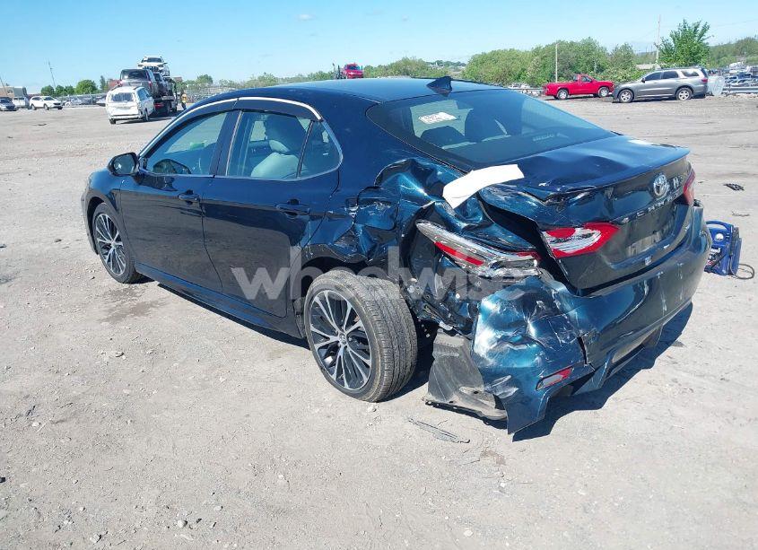 Photo 3 of 2019 Toyota Camry SE (VIN 4T1B11HK6KU283500)