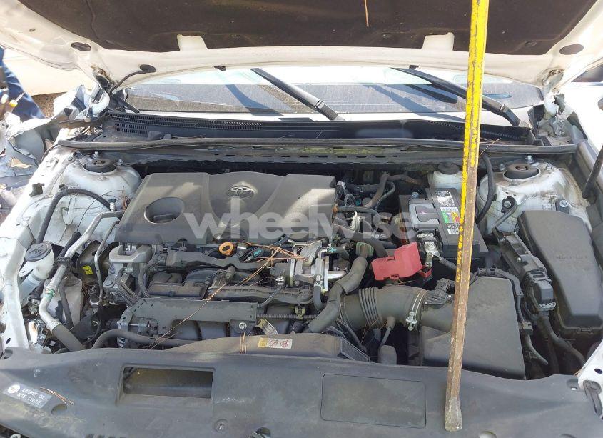 Photo 10 of 2019 Toyota Camry SE (VIN 4T1B11HK6KU297252)