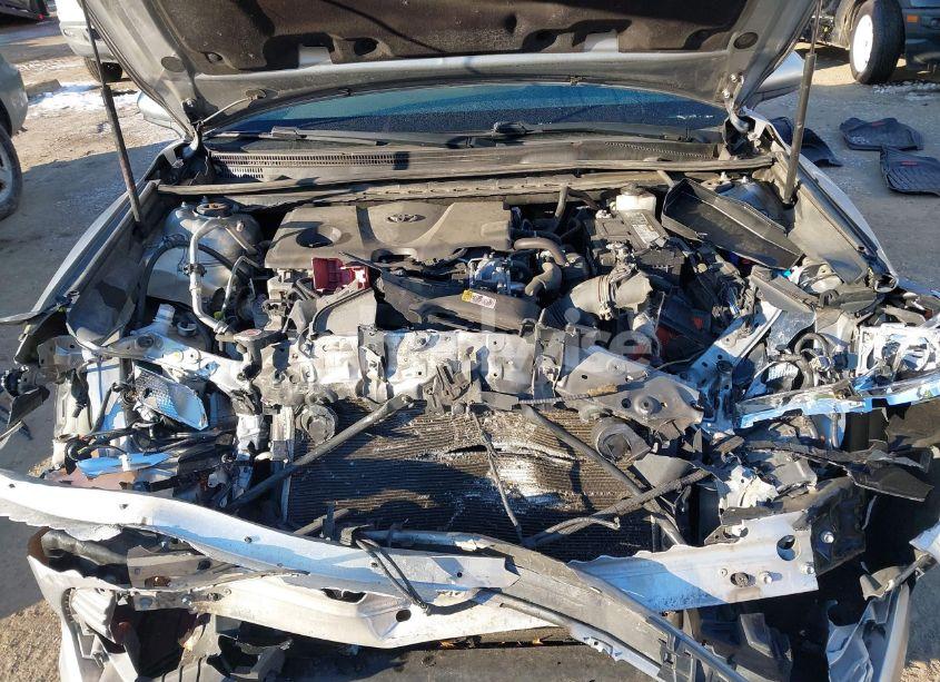 Photo 10 of 2019 Toyota Camry LE (VIN 4T1B11HK6KU703448)