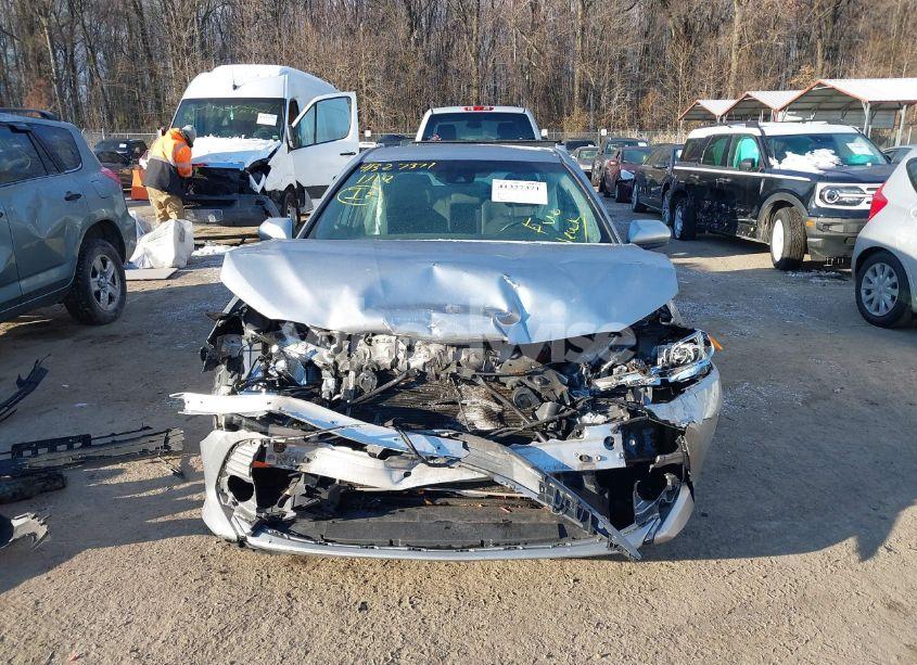 Photo 12 of 2019 Toyota Camry LE (VIN 4T1B11HK6KU703448)