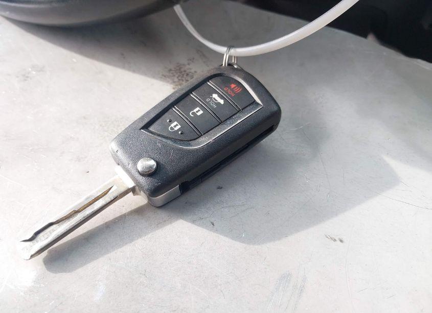 Photo 11 of 2019 Toyota Camry SE (VIN 4T1B11HK6KU712862)