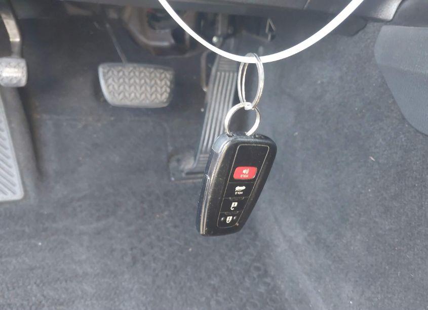 Photo 11 of 2019 Toyota Camry SE (VIN 4T1B11HK6KU719231)