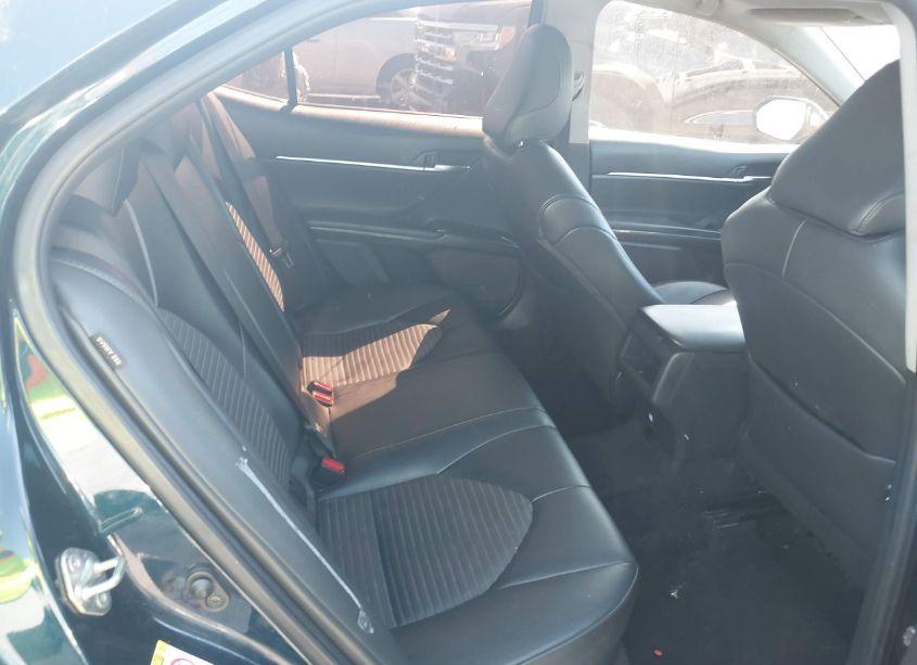 Photo 8 of 2019 Toyota Camry SE (VIN 4T1B11HK6KU719231)