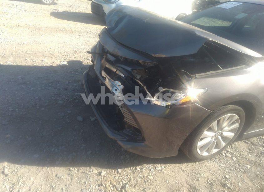 Photo 6 of 2019 Toyota Camry LE (VIN 4T1B11HK6KU728138)