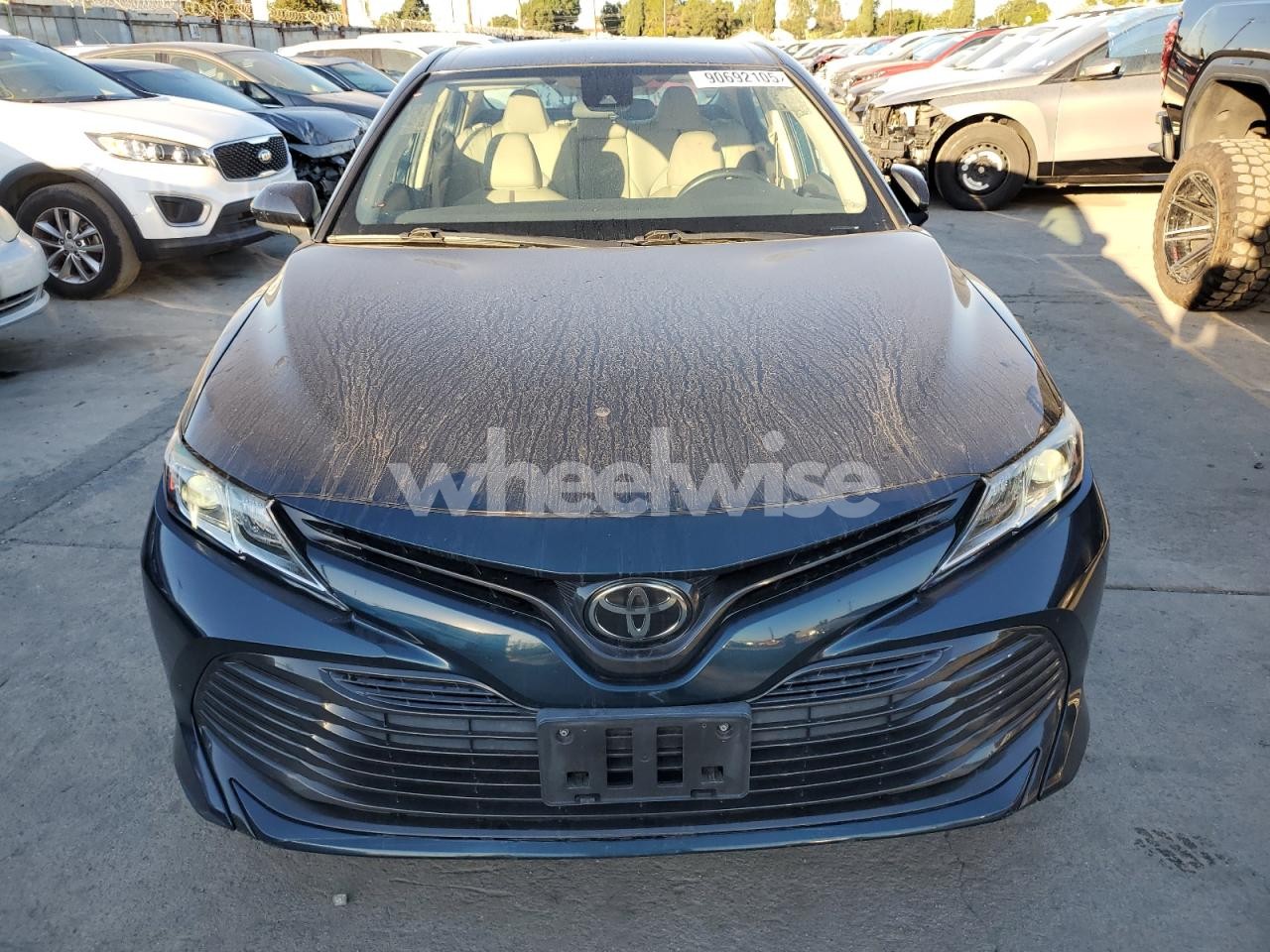 Photo 5 of 2019 TOYOTA CAMRY L (VIN 4T1B11HK6KU777601)