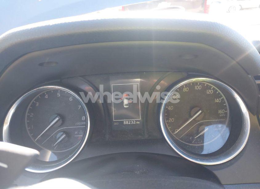 Photo 16 of 2019 Toyota Camry SE (VIN 4T1B11HK6KU795502)