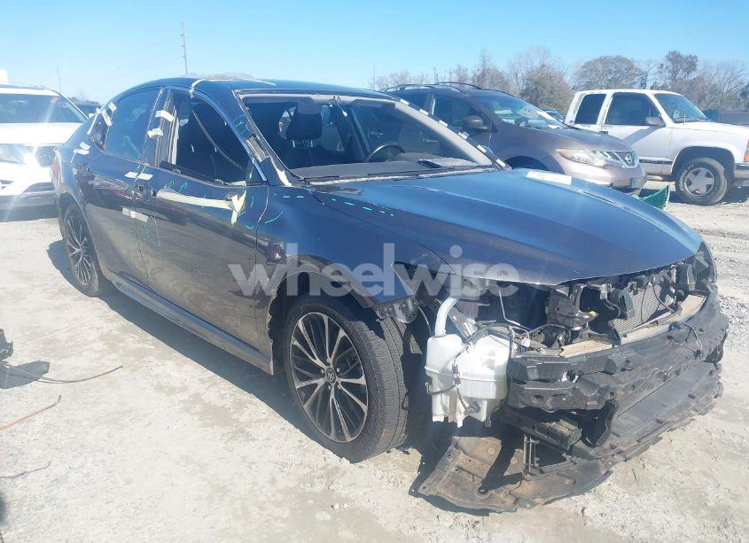 Photo 6 of 2019 Toyota Camry SE (VIN 4T1B11HK6KU795502)