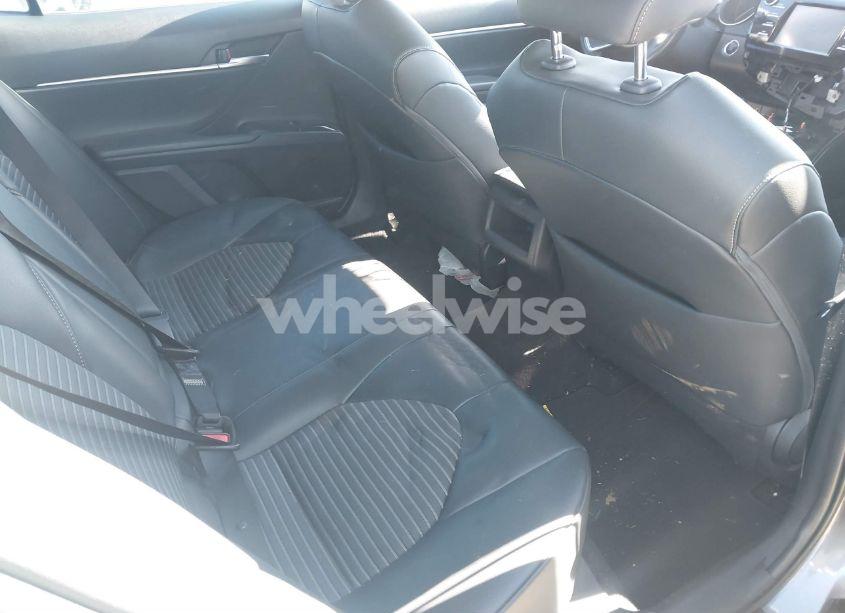 Photo 8 of 2019 Toyota Camry SE (VIN 4T1B11HK6KU795502)