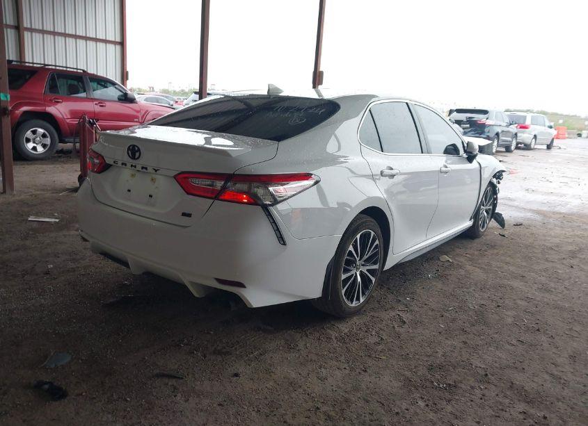 Photo 4 of 2019 Toyota Camry SE (VIN 4T1B11HK6KU799324)