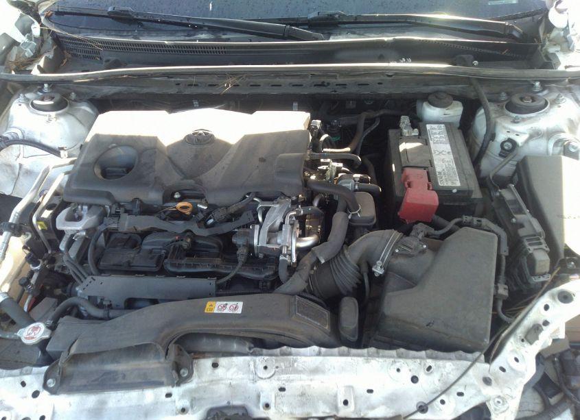 Photo 10 of 2019 Toyota Camry SE (VIN 4T1B11HK6KU843855)