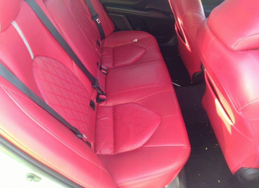 Photo 8 of 2019 Toyota Camry SE (VIN 4T1B11HK6KU843855)