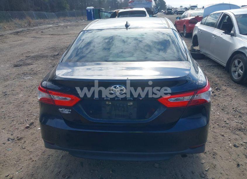 Photo 15 of 2019 Toyota Camry L (VIN 4T1B11HK6KU850756)