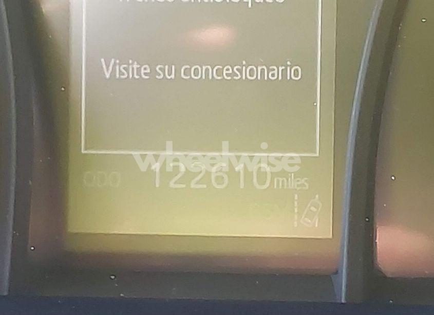 Photo 15 of 2018 Toyota Camry SE (VIN 4T1B11HK7JU015439)