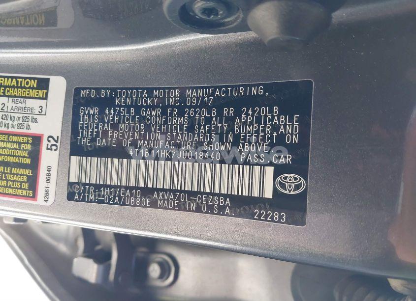 Photo 9 of 2018 Toyota Camry SE (VIN 4T1B11HK7JU018440)