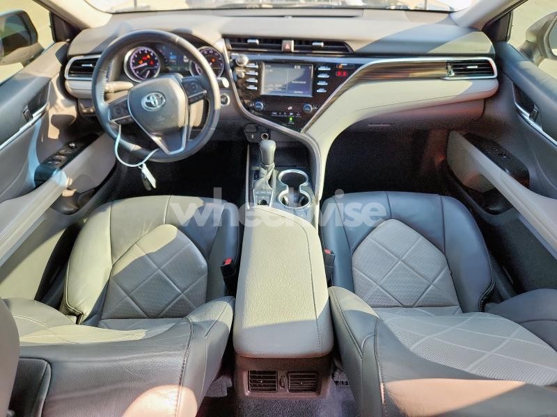 Photo 2 of 2018 TOYOTA CAMRY L (VIN 4T1B11HK7JU025582)