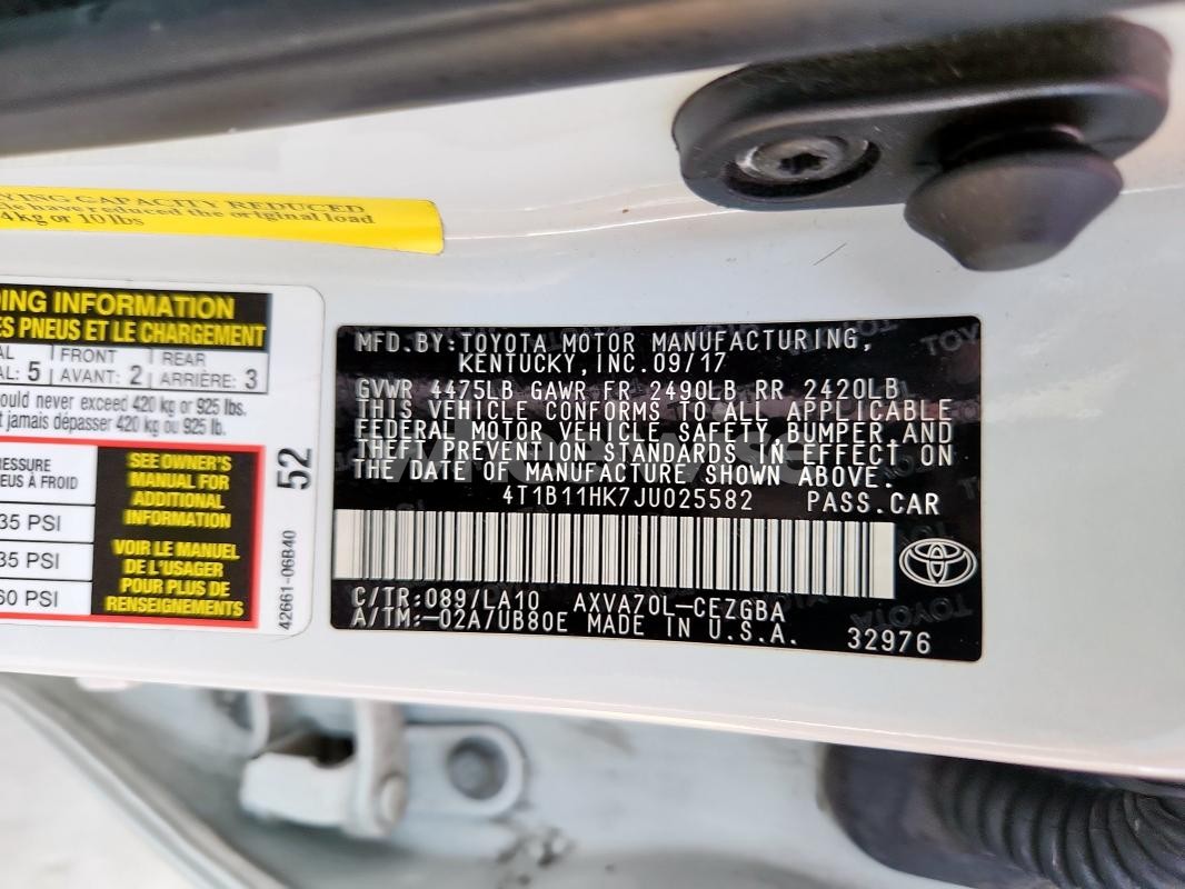 Photo 9 of 2018 TOYOTA CAMRY L (VIN 4T1B11HK7JU025582)