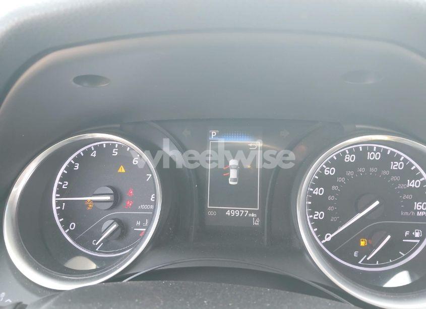 Photo 15 of 2018 Toyota Camry SE (VIN 4T1B11HK7JU033701)