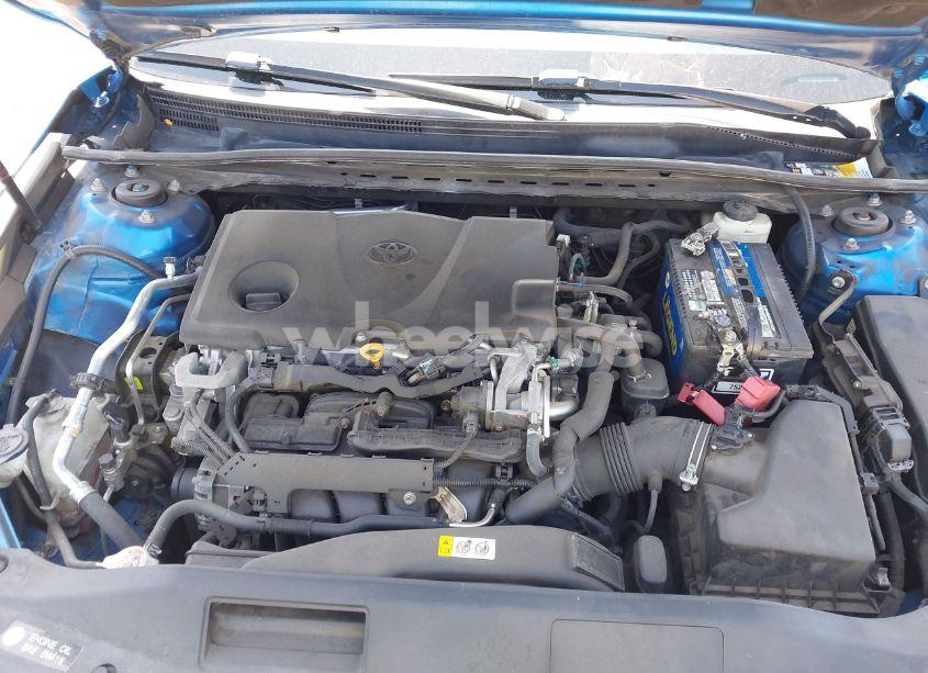 Photo 10 of 2018 Toyota Camry SE (VIN 4T1B11HK7JU062809)