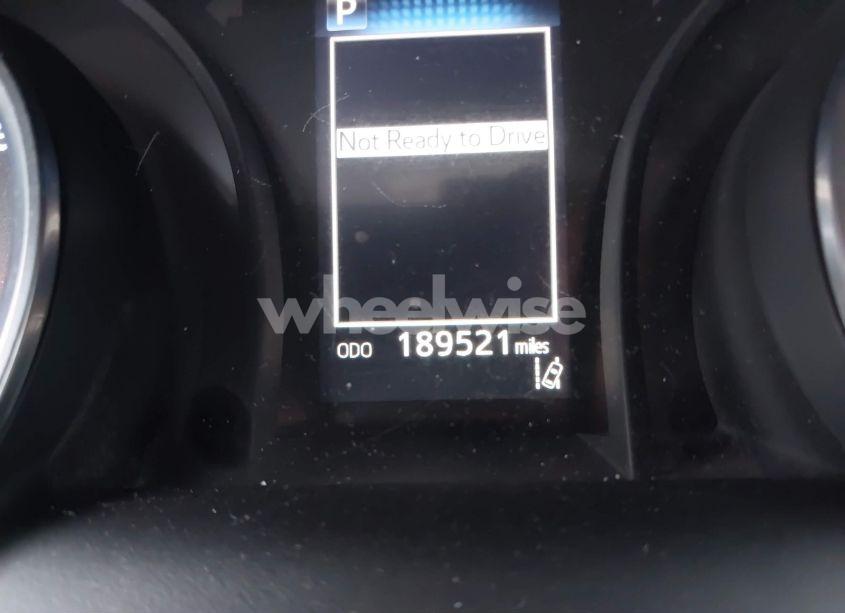 Photo 16 of 2018 Toyota Camry L (VIN 4T1B11HK7JU064933)