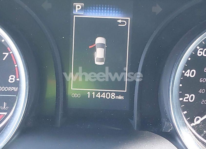 Photo 15 of 2018 Toyota Camry LE (VIN 4T1B11HK7JU065029)