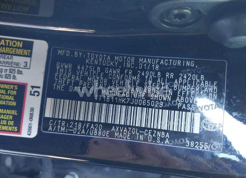 Photo 9 of 2018 Toyota Camry LE (VIN 4T1B11HK7JU065029)