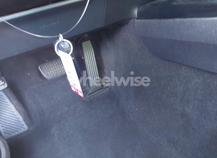 Photo 11 of 2018 Toyota Camry SE (VIN 4T1B11HK7JU083028)