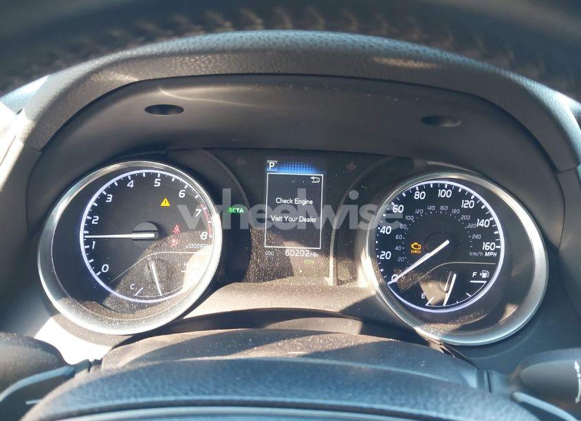 Photo 7 of 2018 Toyota Camry SE (VIN 4T1B11HK7JU099875)