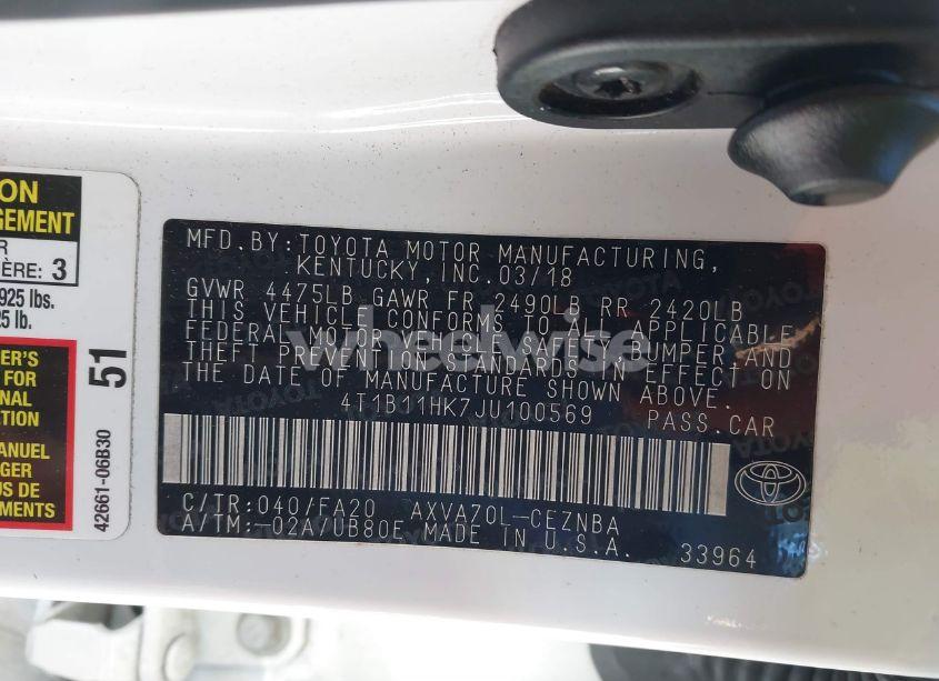 Photo 9 of 2018 Toyota Camry LE (VIN 4T1B11HK7JU100569)