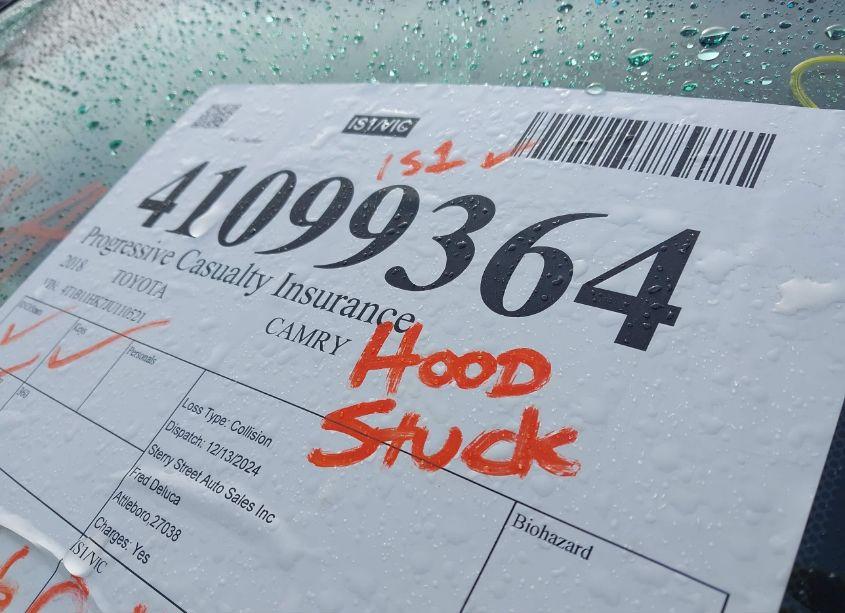 Photo 10 of 2018 Toyota Camry LE (VIN 4T1B11HK7JU110521)