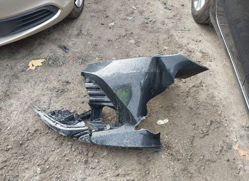 Photo 12 of 2018 Toyota Camry LE (VIN 4T1B11HK7JU110521)