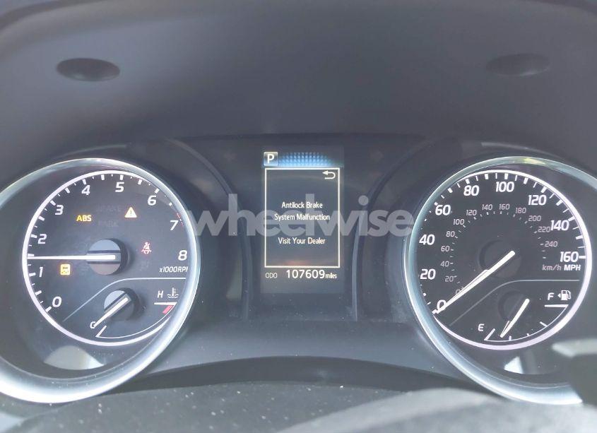 Photo 7 of 2018 Toyota Camry SE (VIN 4T1B11HK7JU530425)