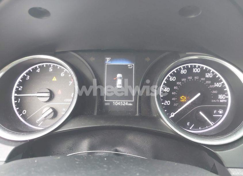 Photo 7 of 2018 Toyota Camry L (VIN 4T1B11HK7JU533177)