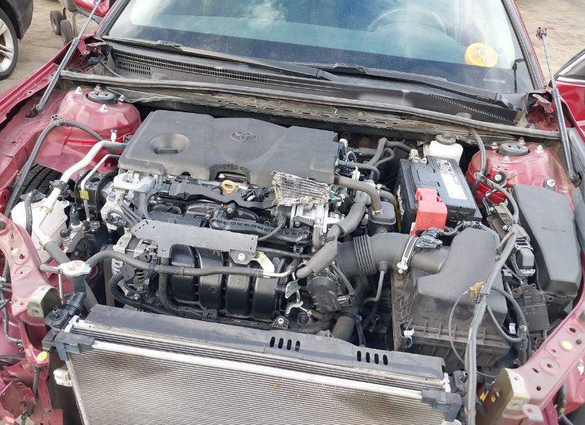 Photo 10 of 2018 Toyota Camry LE (VIN 4T1B11HK7JU588339)