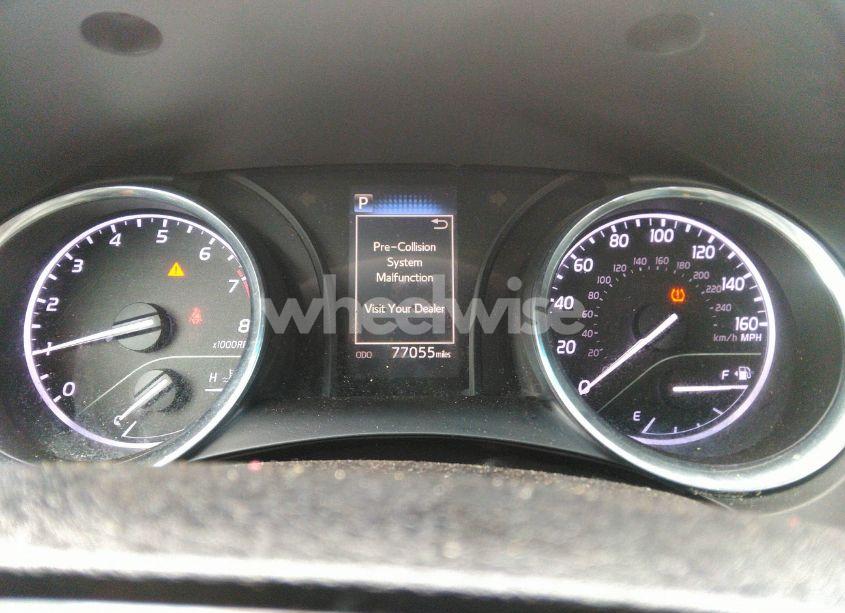 Photo 16 of 2018 Toyota Camry LE (VIN 4T1B11HK7JU588342)