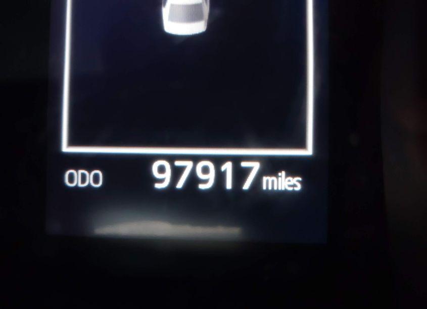 Photo 15 of 2018 Toyota Camry SE (VIN 4T1B11HK7JU589538)