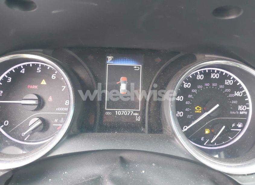 Photo 7 of 2018 Toyota Camry SE (VIN 4T1B11HK7JU618343)