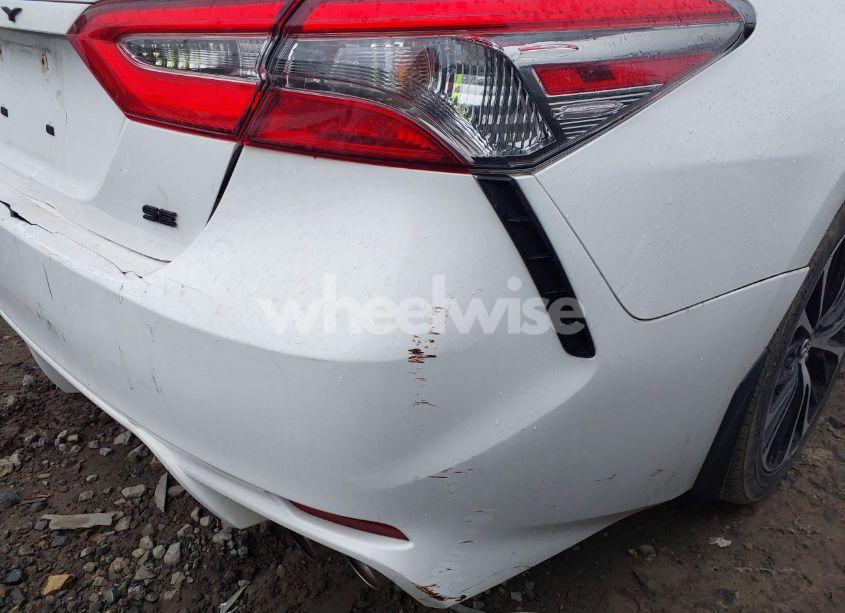 Photo 19 of 2019 Toyota Camry SE (VIN 4T1B11HK7KU163866)
