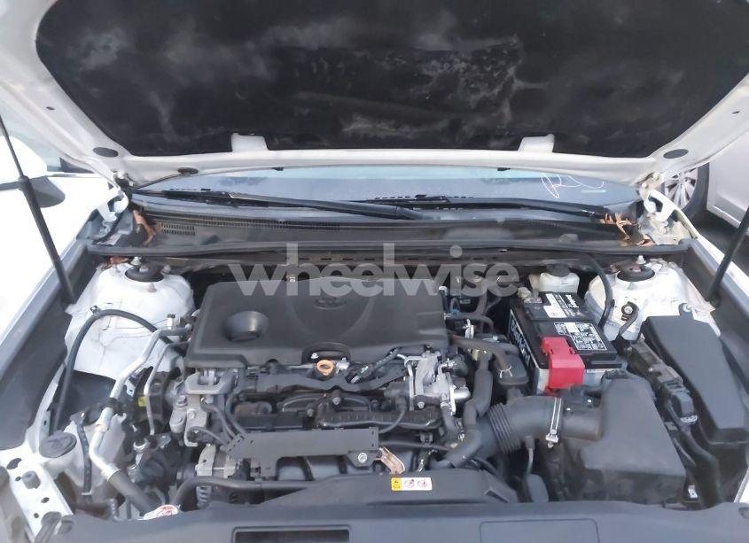 Photo 10 of 2019 Toyota Camry SE (VIN 4T1B11HK7KU187746)