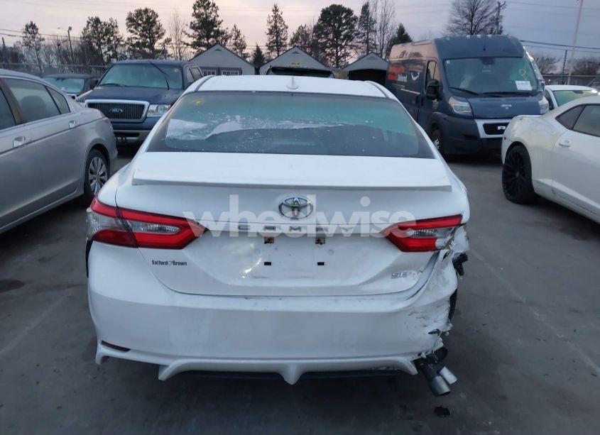 Photo 16 of 2019 Toyota Camry SE (VIN 4T1B11HK7KU187746)