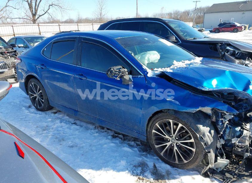 Photo 13 of 2019 Toyota Camry SE (VIN 4T1B11HK7KU204657)