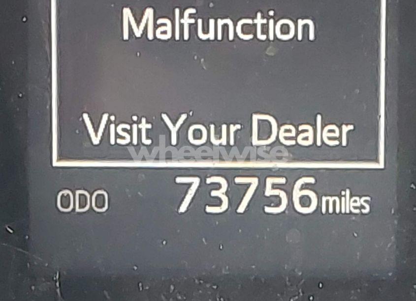 Photo 15 of 2019 Toyota Camry SE (VIN 4T1B11HK7KU210863)