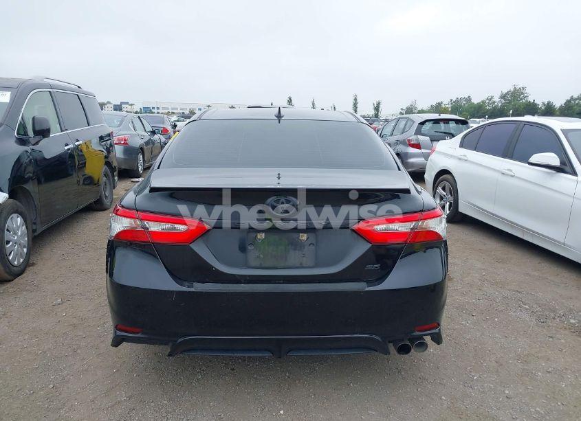 Photo 16 of 2019 Toyota Camry SE (VIN 4T1B11HK7KU210863)