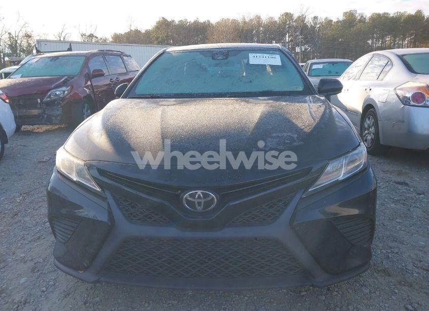 Photo 12 of 2019 Toyota Camry SE (VIN 4T1B11HK7KU213052)