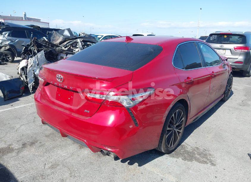 Photo 4 of 2019 Toyota Camry SE (VIN 4T1B11HK7KU279195)