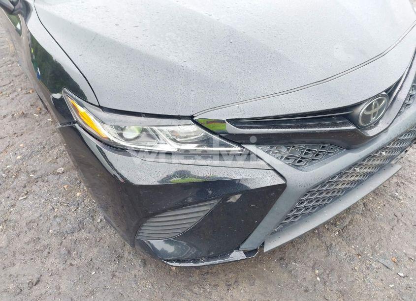 Photo 18 of 2019 Toyota Camry SE (VIN 4T1B11HK7KU681167)