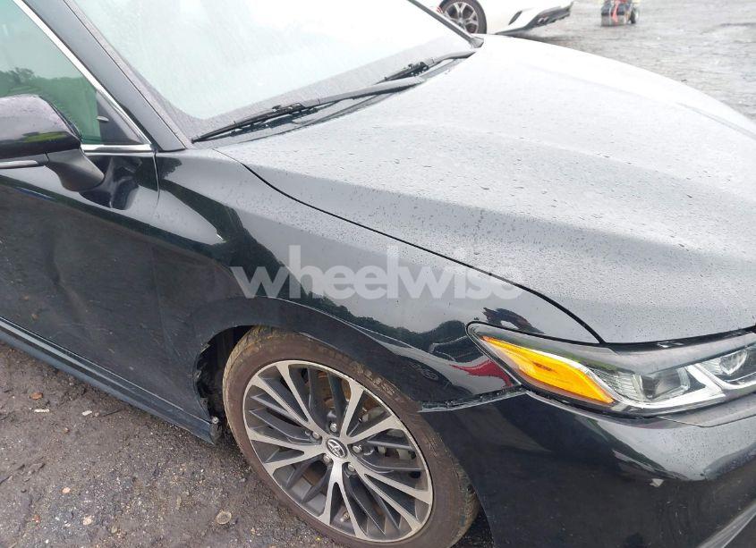 Photo 19 of 2019 Toyota Camry SE (VIN 4T1B11HK7KU681167)