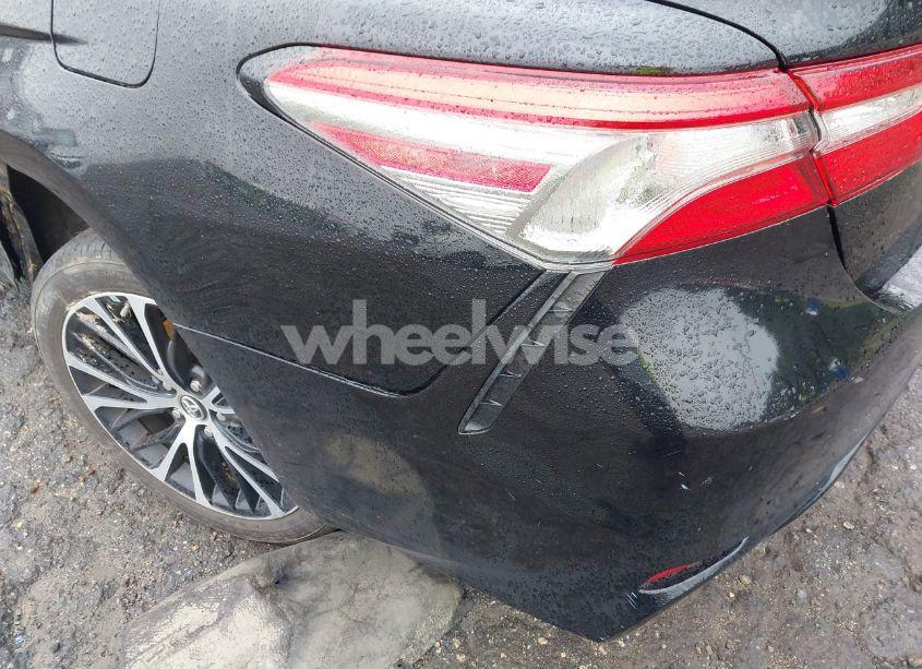 Photo 20 of 2019 Toyota Camry SE (VIN 4T1B11HK7KU681167)