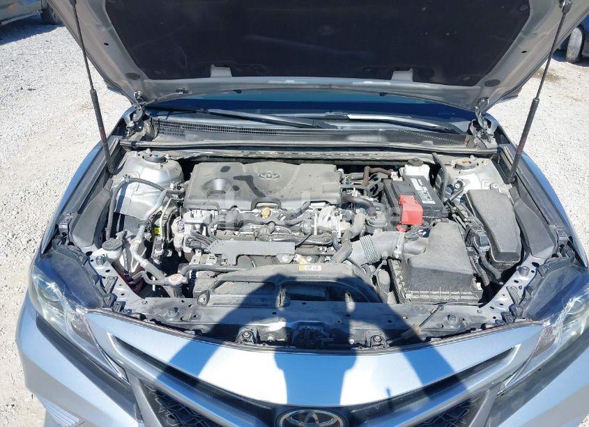 Photo 10 of 2019 Toyota Camry SE (VIN 4T1B11HK7KU682349)