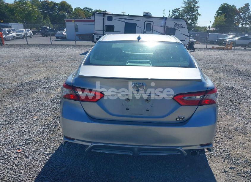 Photo 16 of 2019 Toyota Camry SE (VIN 4T1B11HK7KU682349)
